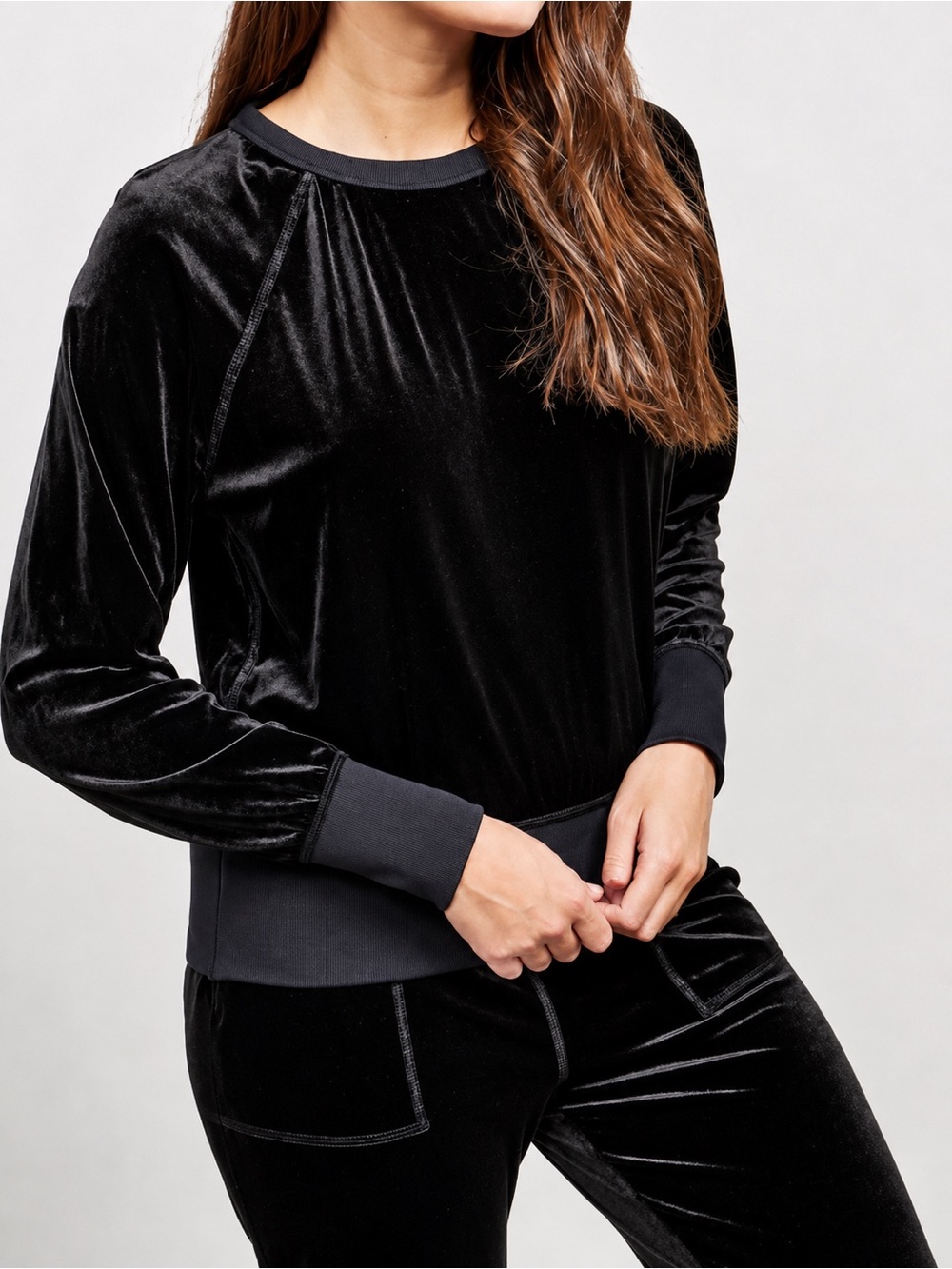 🖤 A New Day Black Velvet Crewneck Top
